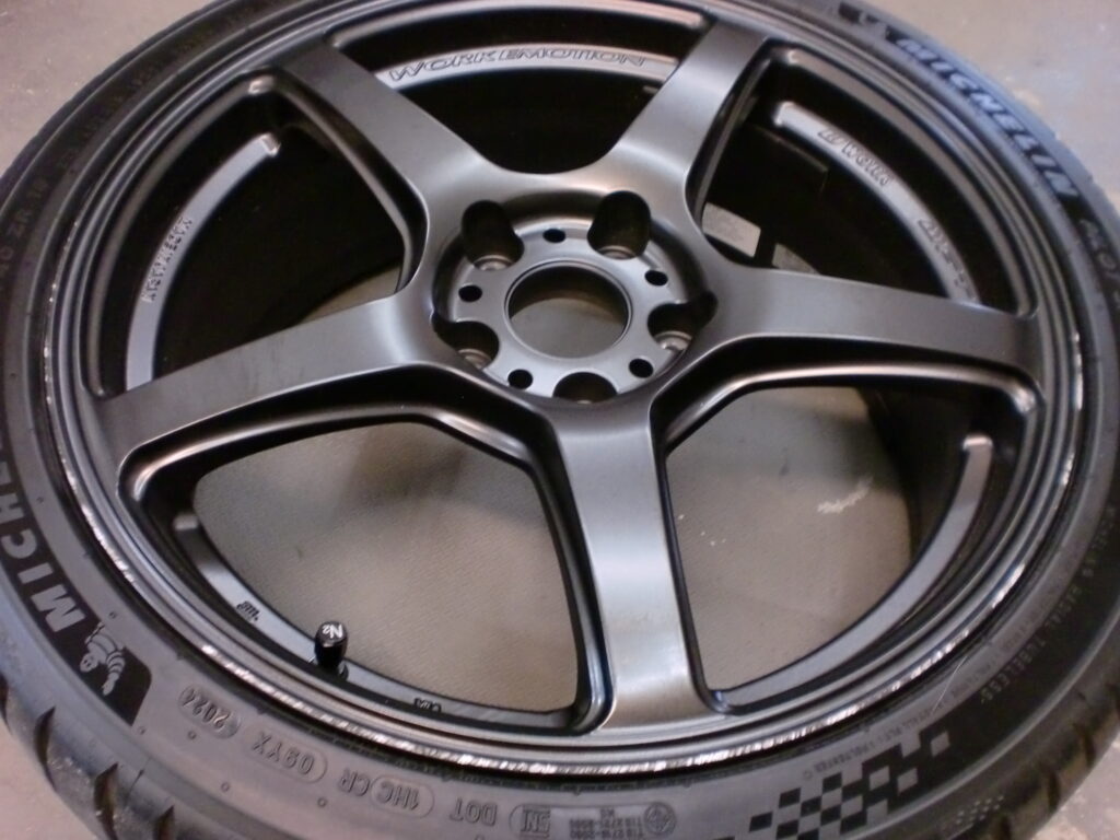 青梅市 マットブラックホイール傷修理