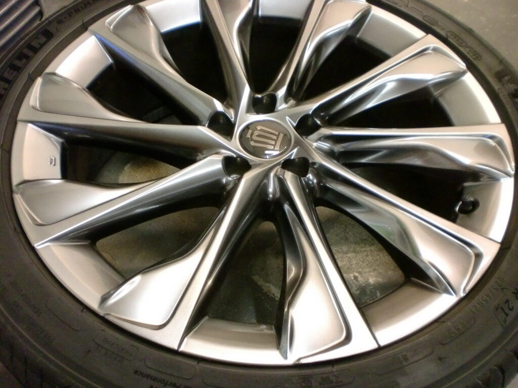 八王子市 ハイパーシルバーホイール傷修理