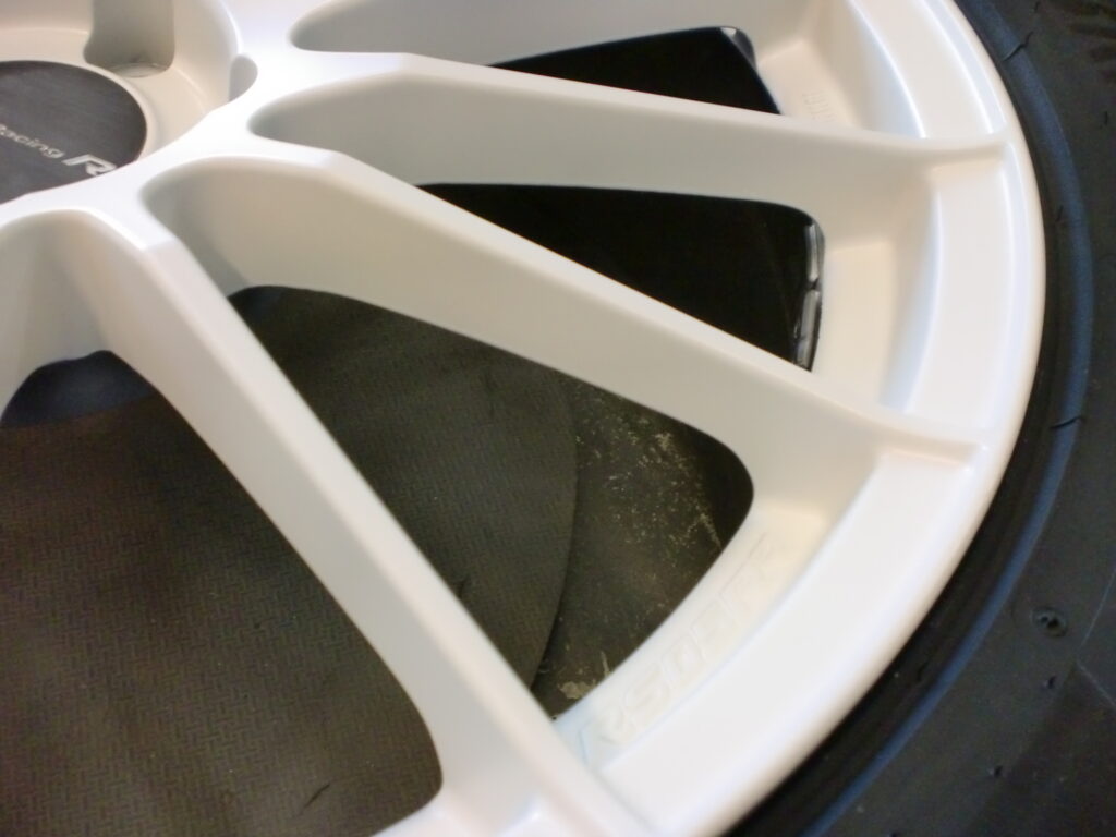 調布市　マットホワイトカラーチェンジ