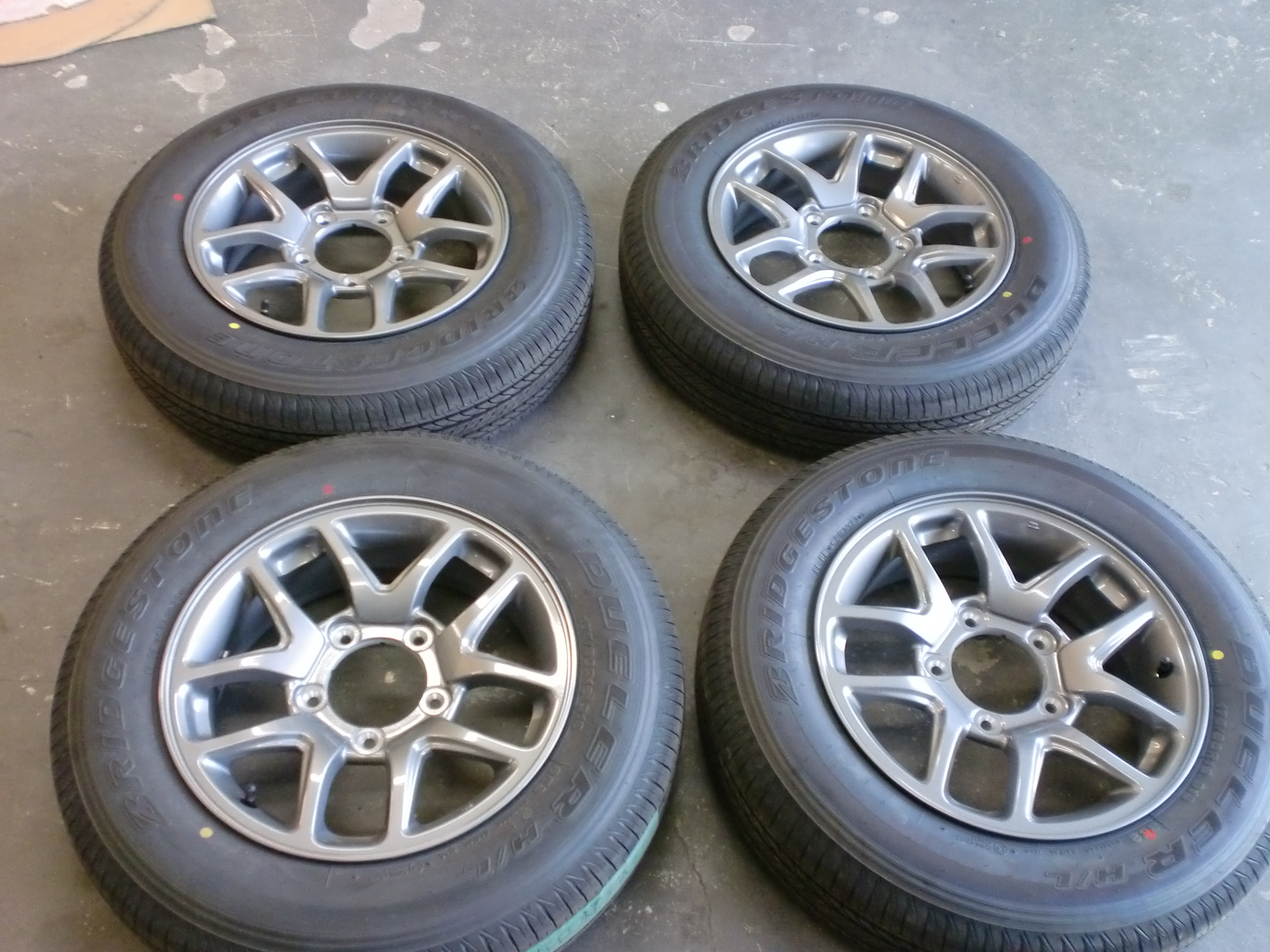 あきる野市　ホイールカラーチェンジ