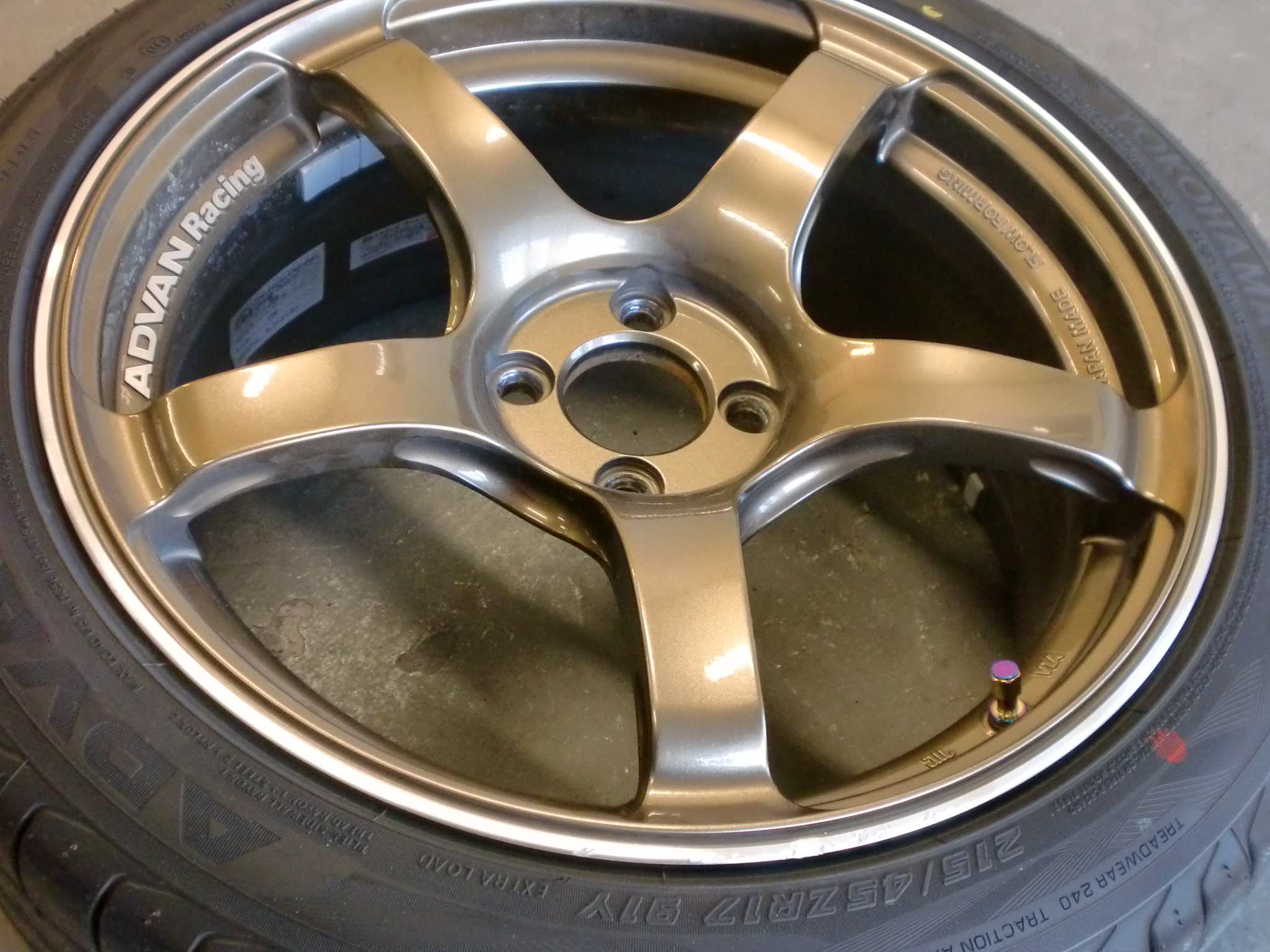 福生市　ADVANポリッシュリムホイール傷修理