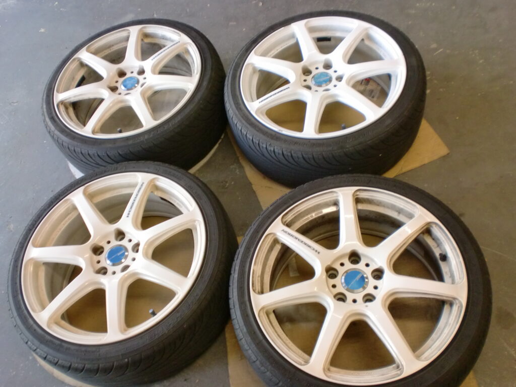 日野市　ホワイト塗装ホイール再塗装