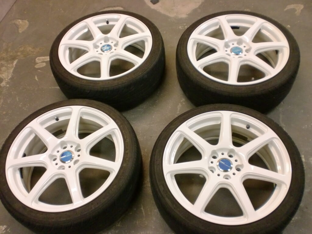 日野市　ホワイト塗装ホイール再塗装