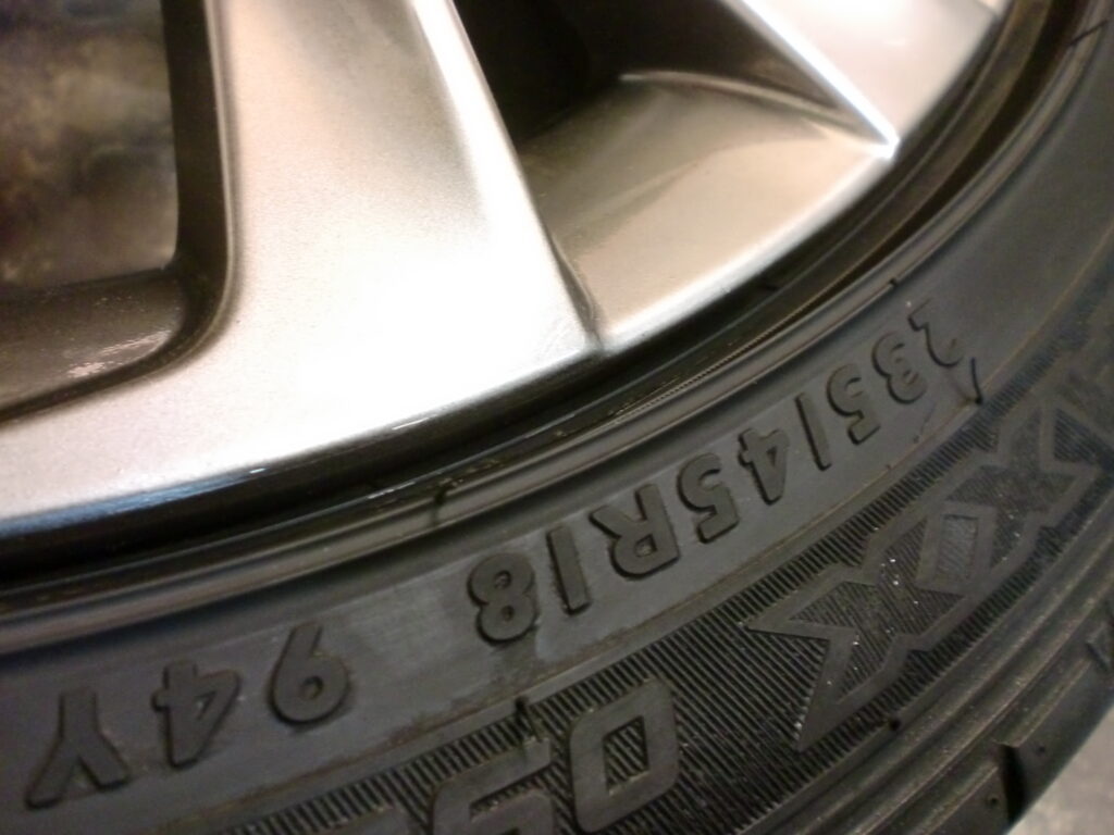 福生市　ハイパーシルバーホイール傷修理