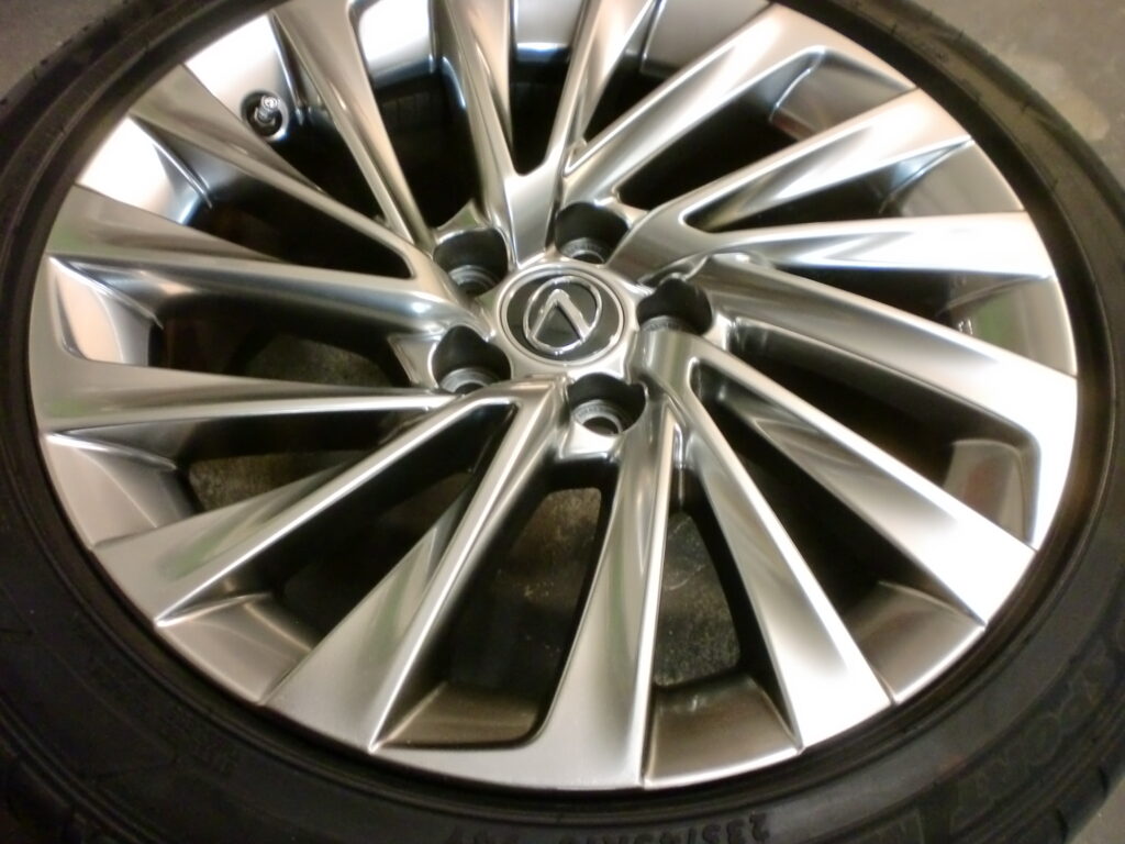 福生市　ハイパーシルバーホイール傷修理