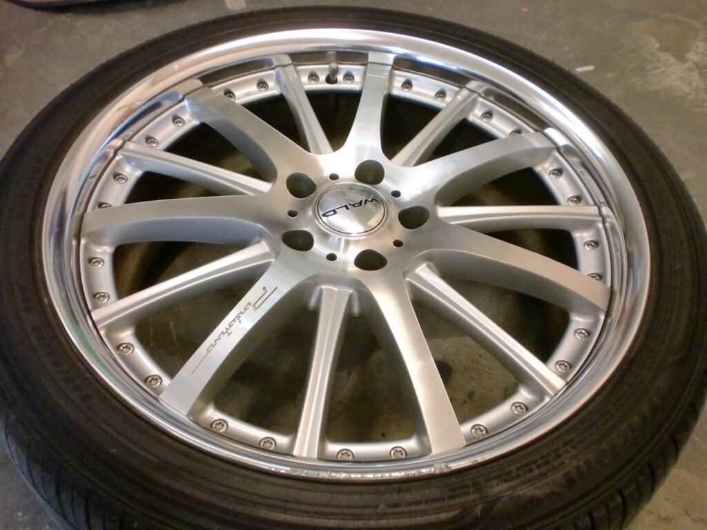 福生市　アルマイトリムホイール傷修理