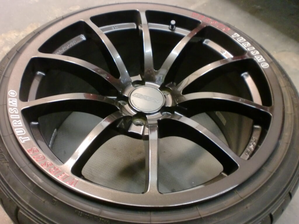 東久留米市　ブラックパール塗装ホイール傷修理