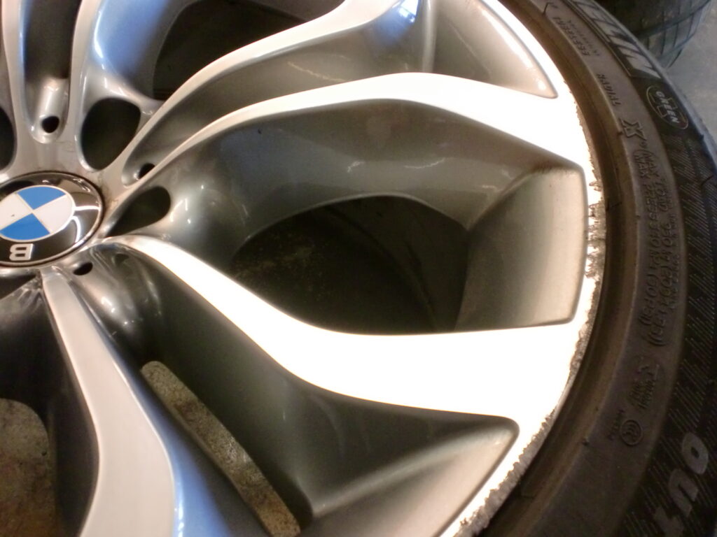 多摩市 ホイールマットブラックカラーチェンジ