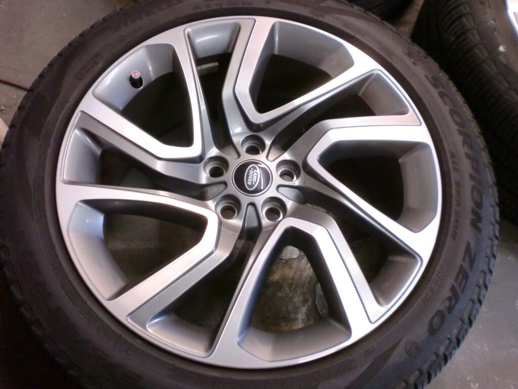 杉並区　ホイールブラック塗装カラーチェンジ