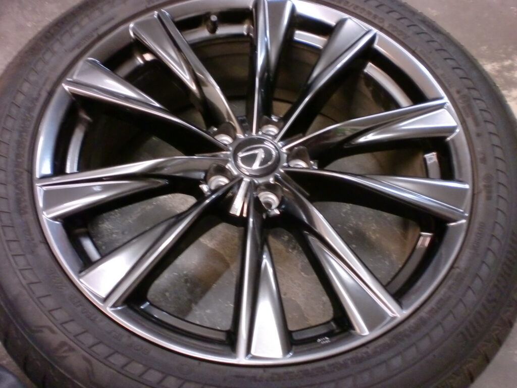 青梅市　ハイパーシルバーホイール傷修理