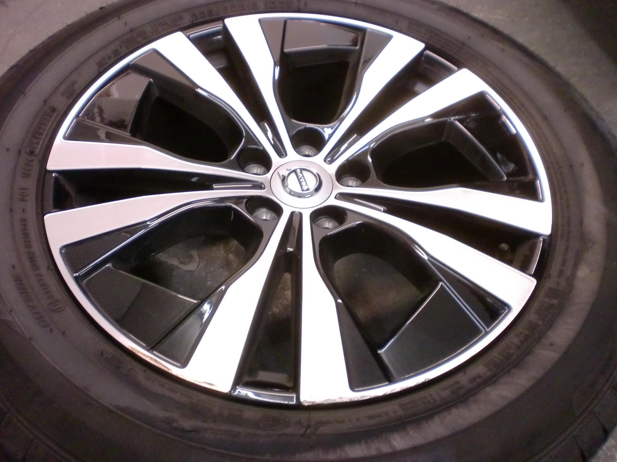 東大和市　ポリッシュホイール傷修理