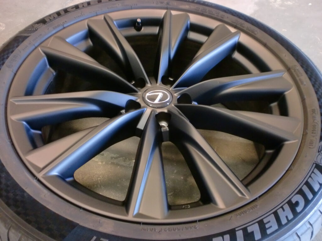 所沢市　マットブラックホイール傷修理