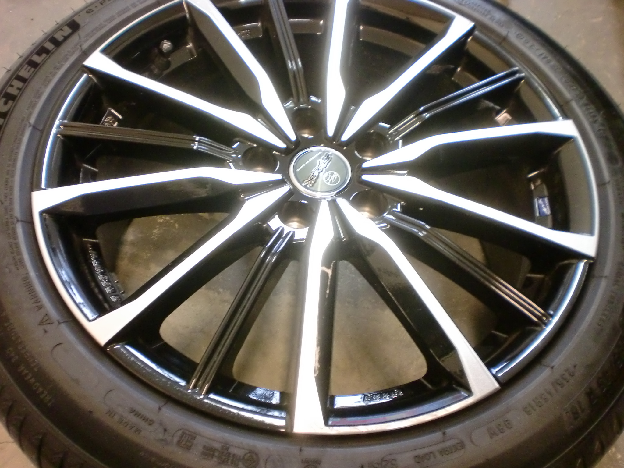 青梅市　ポリッシュホイール傷修理