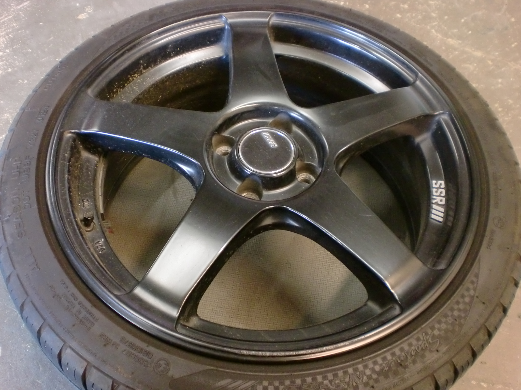 青梅市　マットブラックホイール傷修理