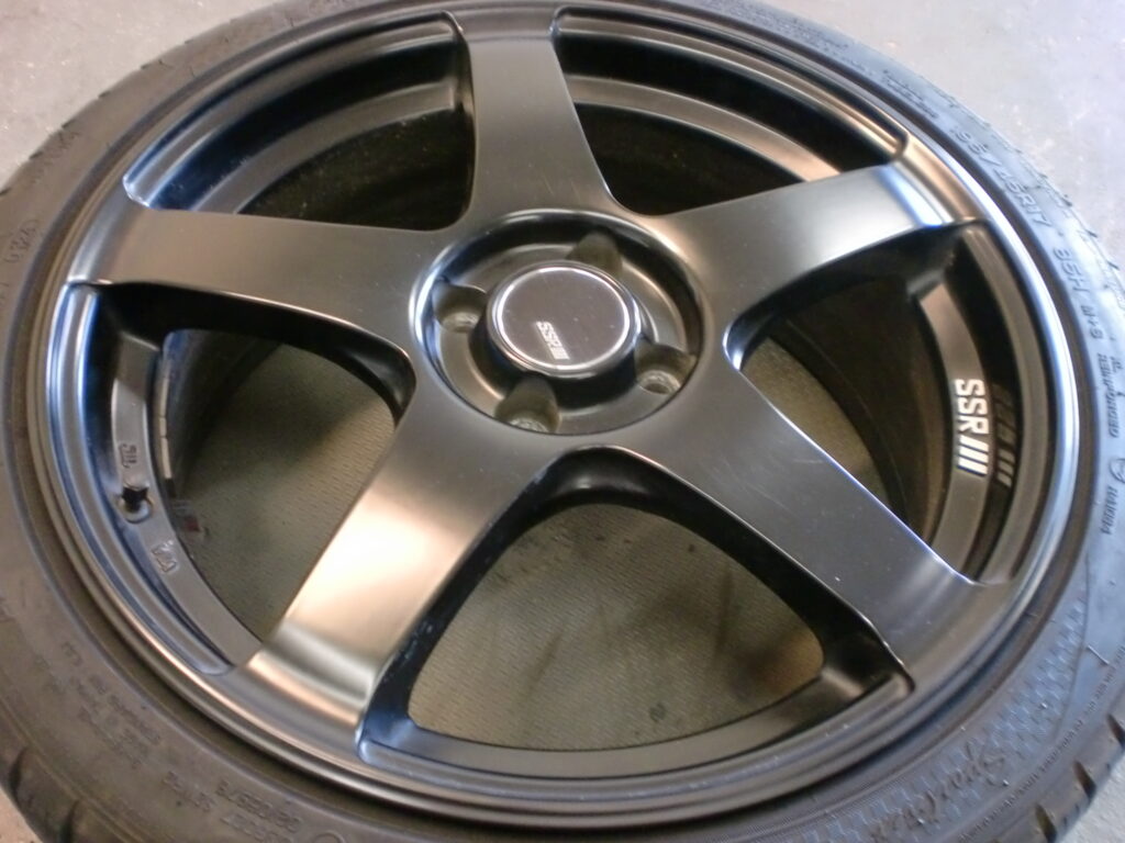 青梅市　マットブラックホイール傷修理