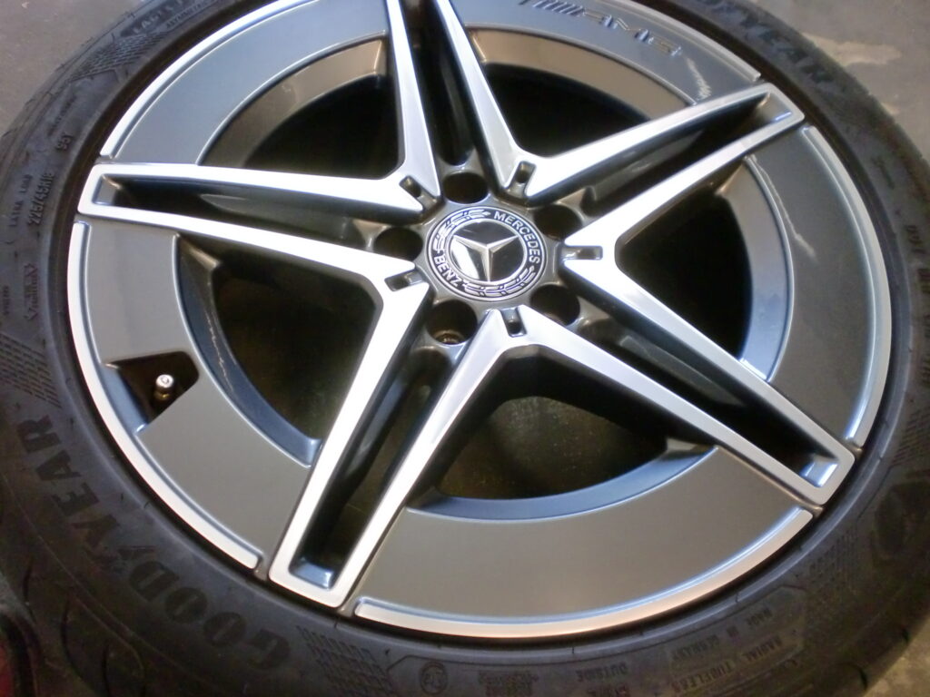 上野原市　ポリッシュホイール傷修理