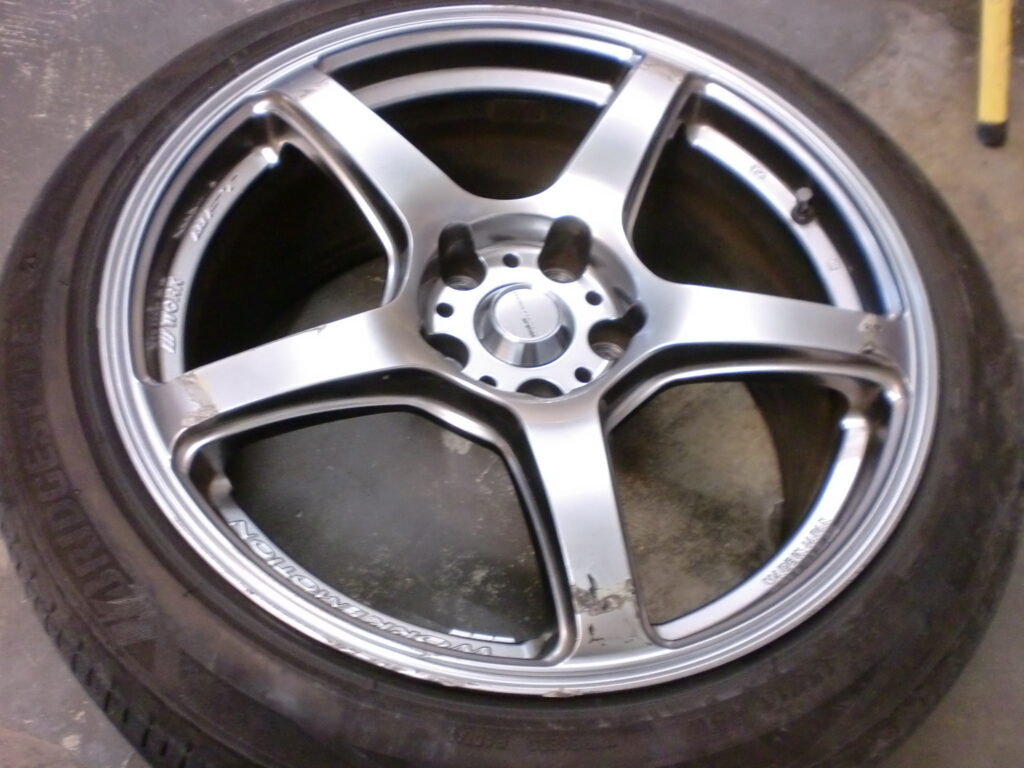 東大和市　ハイパーシルバーホイール傷修理