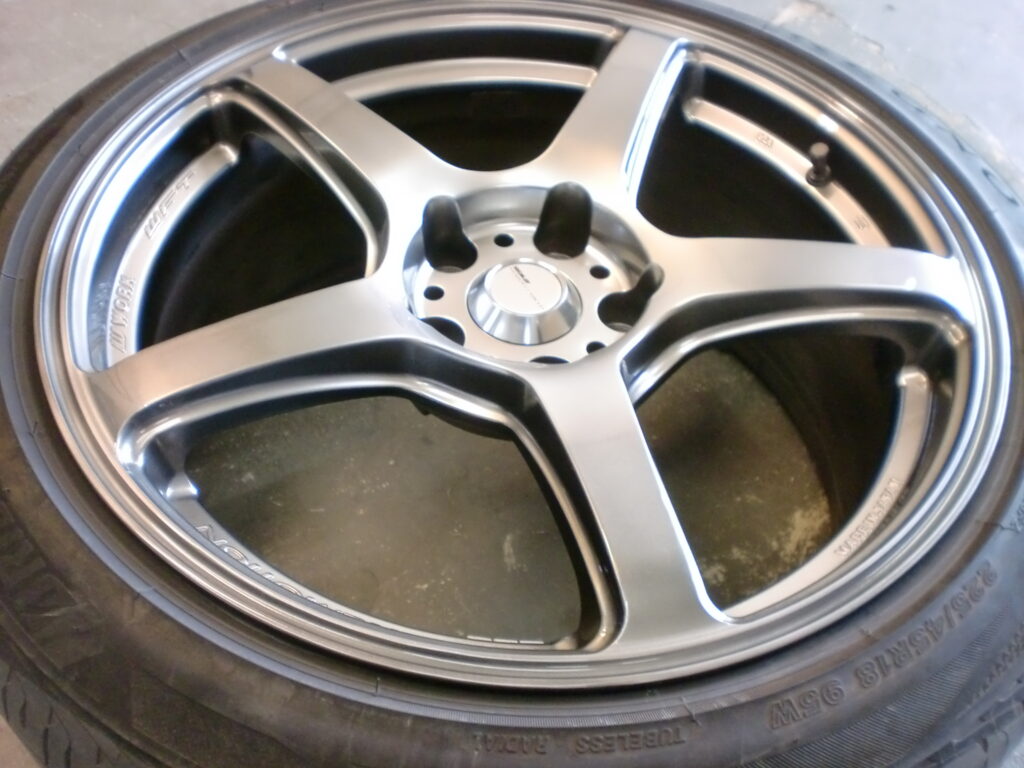 東大和市　ハイパーシルバーホイール傷修理