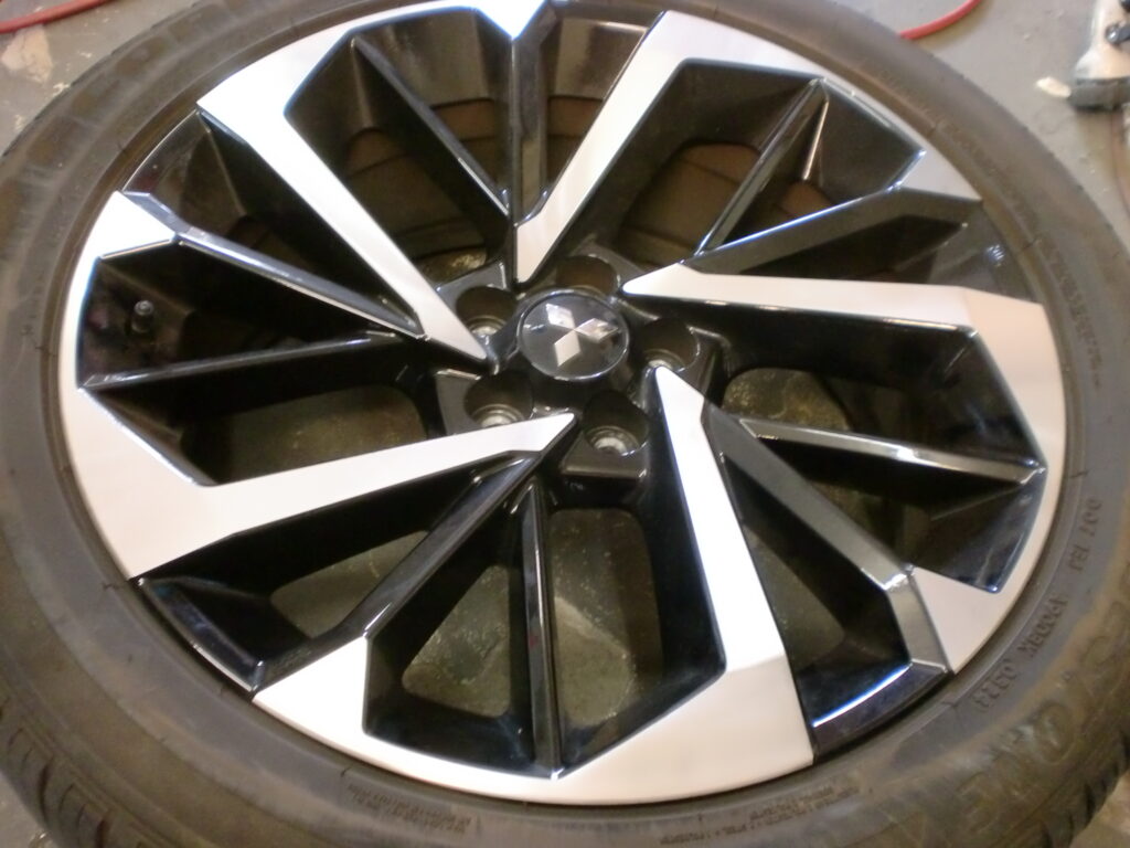 八王子市　ポリッシュホイール傷修理