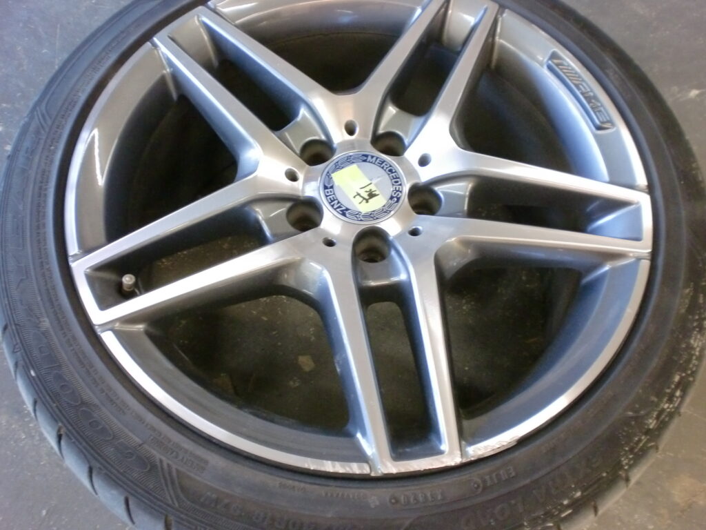 所沢市　ポリッシュホイール傷修理