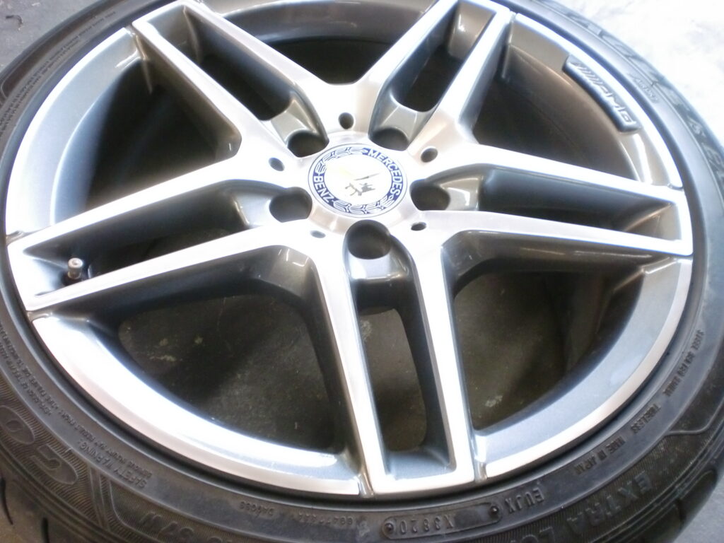 所沢市　ポリッシュホイール傷修理