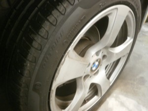 立川市　BMWアルミホイール傷修理